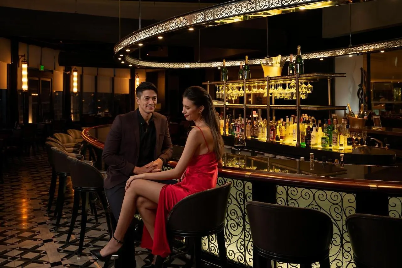 מלון פאסאי Sofitel Philippine Plaza Manila