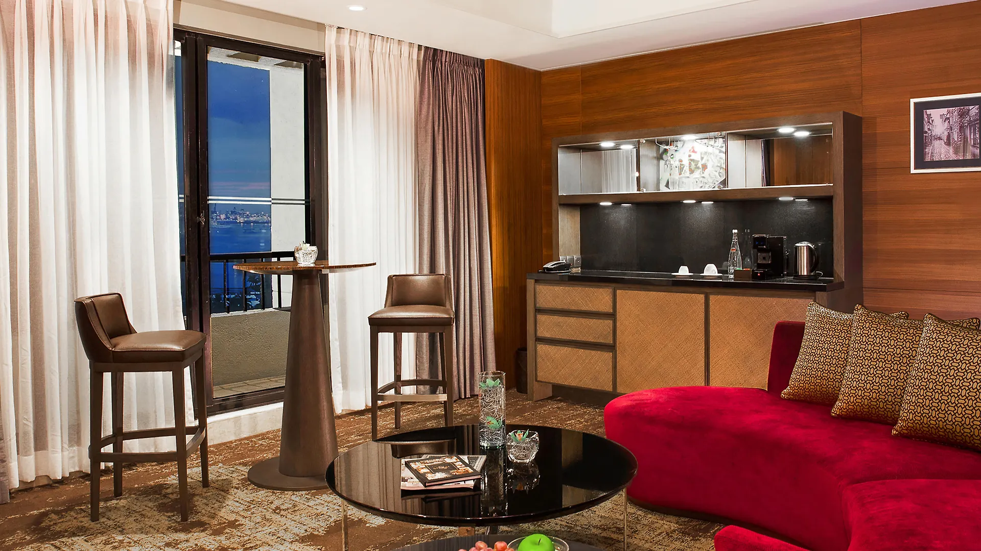 מלון פאסאי Sofitel Philippine Plaza Manila