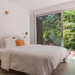 Apartahotel Casa De Piedra Tulum